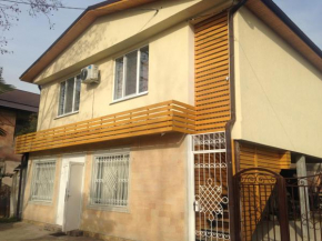 Воронова 68